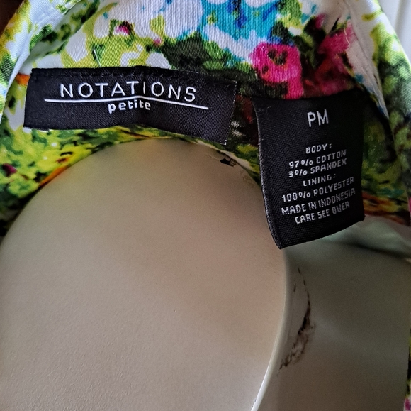 Notations bright floral one button blazer with sinched sleeve - Picture 6 of 6